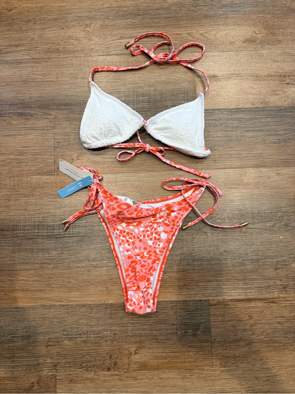 Cupshe White & Coral Tie-Side Triangle Bikini